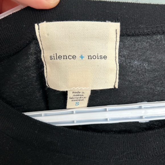 Front tie t-shirt dress - Picture 2 of 2